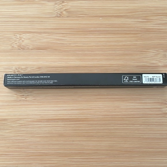 NIB Beauty Pie Supercolour Kohl Liner in Soft Black - Picture 3 of 4